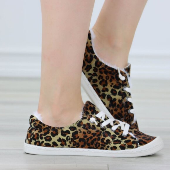 Leopard Women's Flat Sneakers Suede Lace Up Round Toe Warm Knit Lining - Picture 8 of 13